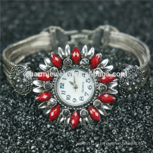 Новый дизайн моды красивые Необычные наручные часы сплава для женщин B005